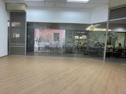 Sunshine Plaza (D7), Retail #615375441